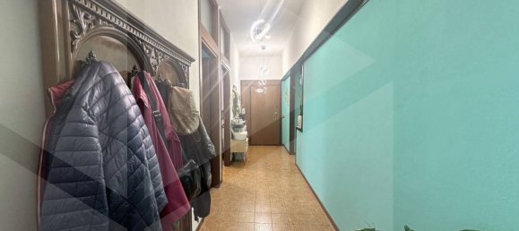 3-salle Appartement à San Donato Milanese, Italy No. 27153 20