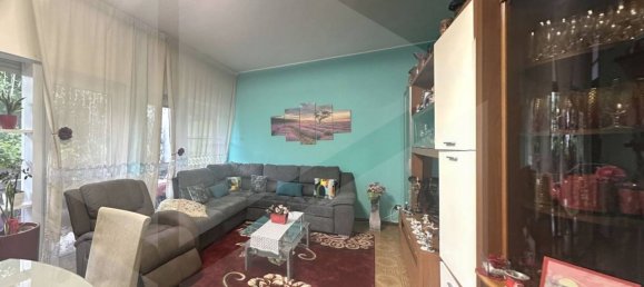 3-salle Appartement à San Donato Milanese, Italy No. 27153 23