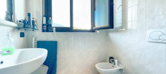 4 غرف نوم فيلا في Brovello-Carpugnino, Italy رقم 292103 51