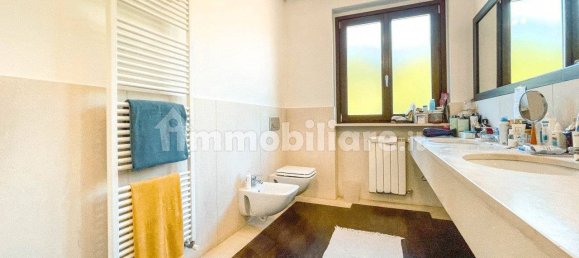 4 غرف نوم فيلا في Brovello-Carpugnino, Italy رقم 292103 50