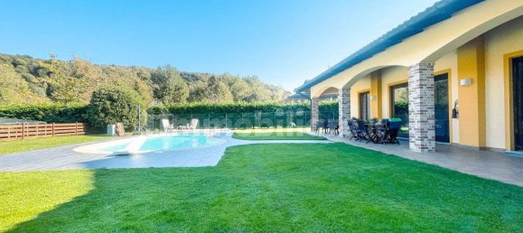 4 غرف نوم فيلا في Brovello-Carpugnino, Italy رقم 292103 18