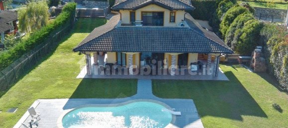 4 غرف نوم فيلا في Brovello-Carpugnino, Italy رقم 292103 82