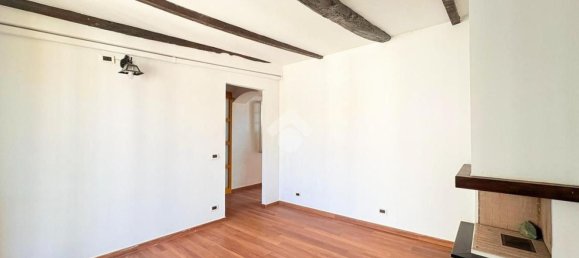 4 bedrooms Apartment in Savona, Italy No. 378388 18