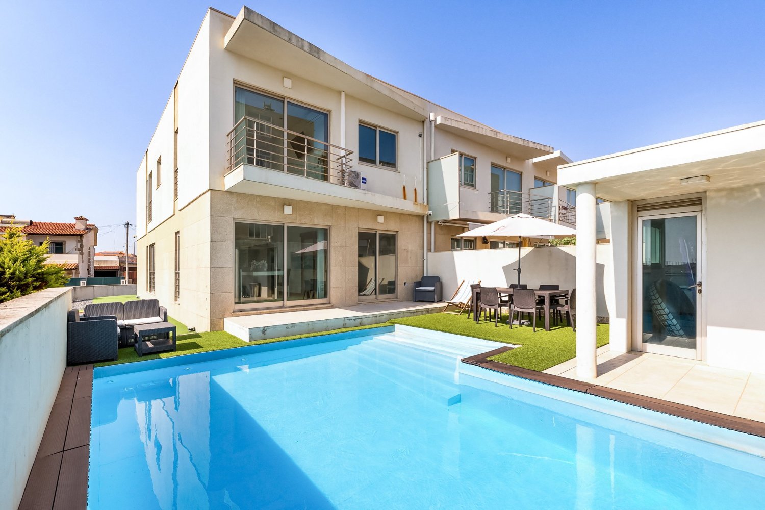 4 Schlafzimmer Haus in Labruge, Portugal, Nr. 228578