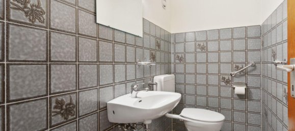 3غرفة شقة في Furstenfeldbruck, Germany رقم 9892 9