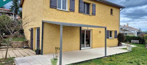 4 Schlafzimmer Haus in Meys, France, Nr. 270221 2