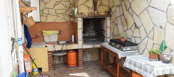 5 Schlafzimmer Haus in Canillas de Aceituno, Spain, Nr. 45170 23