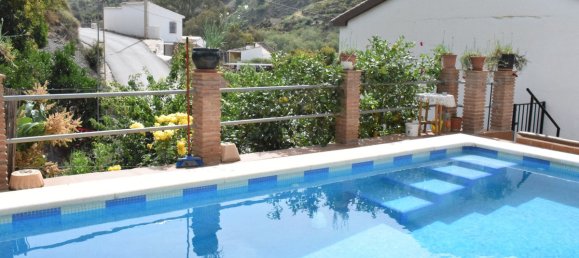 5 Schlafzimmer Haus in Canillas de Aceituno, Spain, Nr. 45170 22