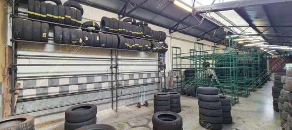 530m² Warehouse in Modena, Italy No. 67322 22