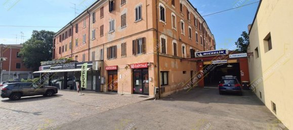 530m² Warehouse in Modena, Italy No. 67322 17