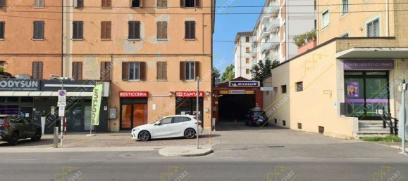 530m² Warehouse in Modena, Italy No. 67322 15