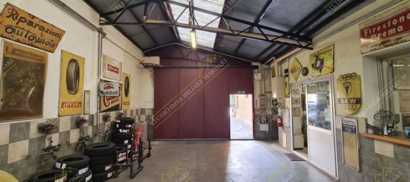 530m² Warehouse in Modena, Italy No. 67322 2