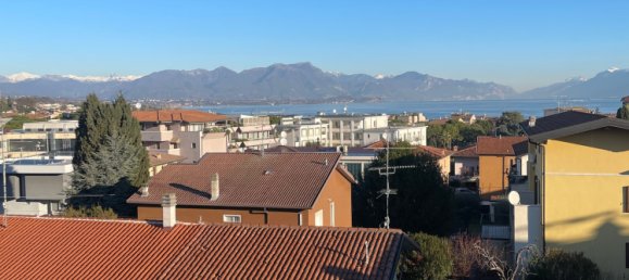 2 bedrooms Penthouse in Desenzano del Garda, Italy No. 121137 42