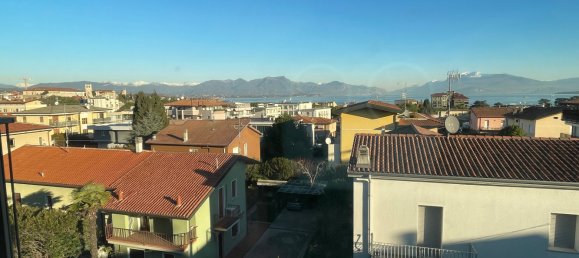 2 bedrooms Penthouse in Desenzano del Garda, Italy No. 121137 36