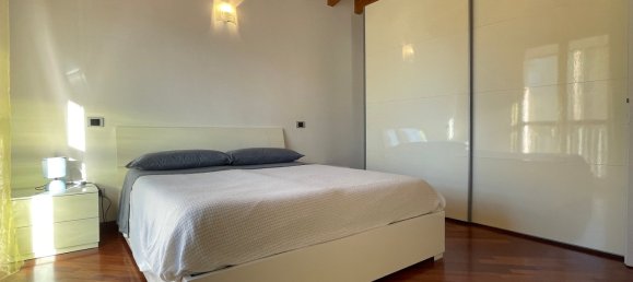 2 bedrooms Penthouse in Desenzano del Garda, Italy No. 121137 18