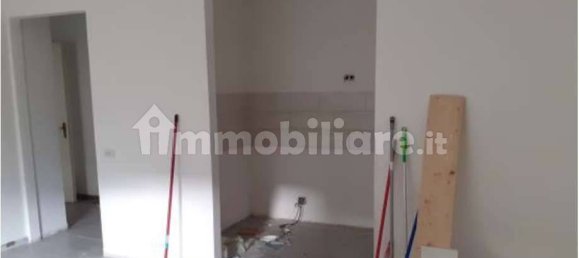 1 bedroom Apartment in Castello Cabiaglio, Italy No. 8423 4