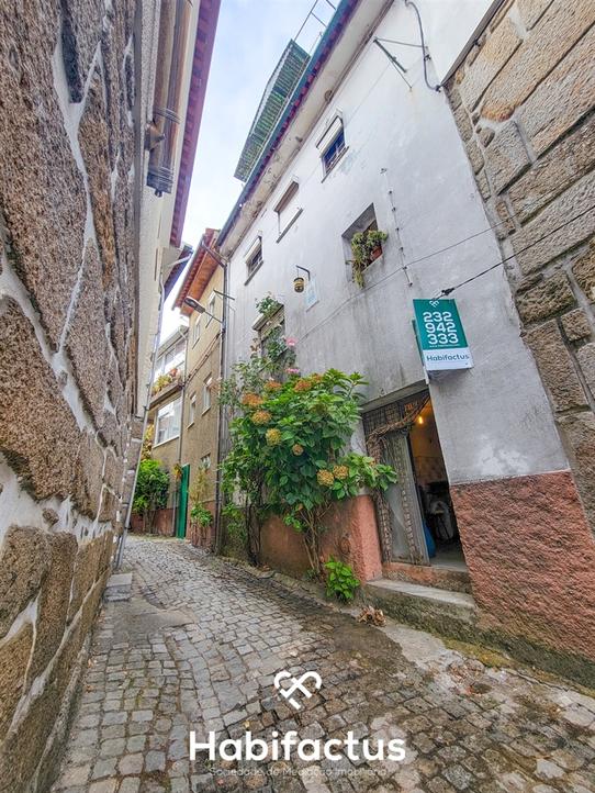 3 bedrooms House in Nelas, Portugal No. 335942