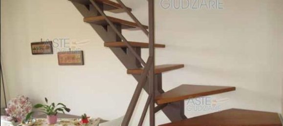 2-salle Appartement à Acireale, Italy No. 204911 3