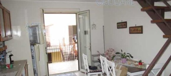 2-salle Appartement à Acireale, Italy No. 204911 6