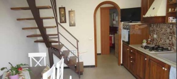 2-salle Appartement à Acireale, Italy No. 204911 5