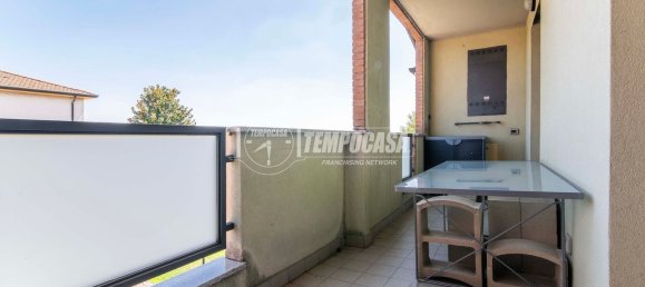 3 rooms Apartment in Guanzate, Italy No. 269374 17