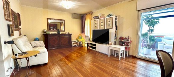 4-salle Appartement à Bitritto, Italy No. 17130 4