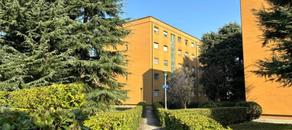 3 bedrooms Apartment in San Mauro Torinese, Italy No. 140187 2