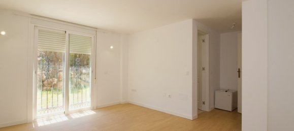 6 غرف نوم فيلا في Coin, Spain رقم 137925 69