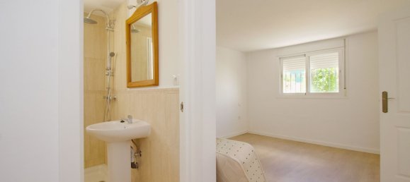 6 غرف نوم فيلا في Coin, Spain رقم 137925 62