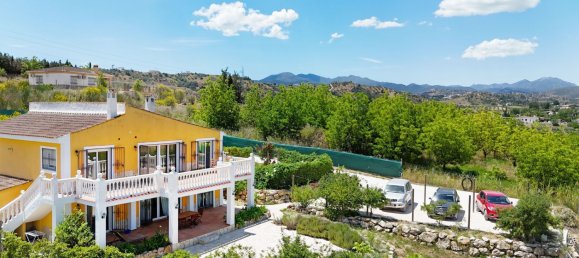 6 غرف نوم فيلا في Coin, Spain رقم 137925 24