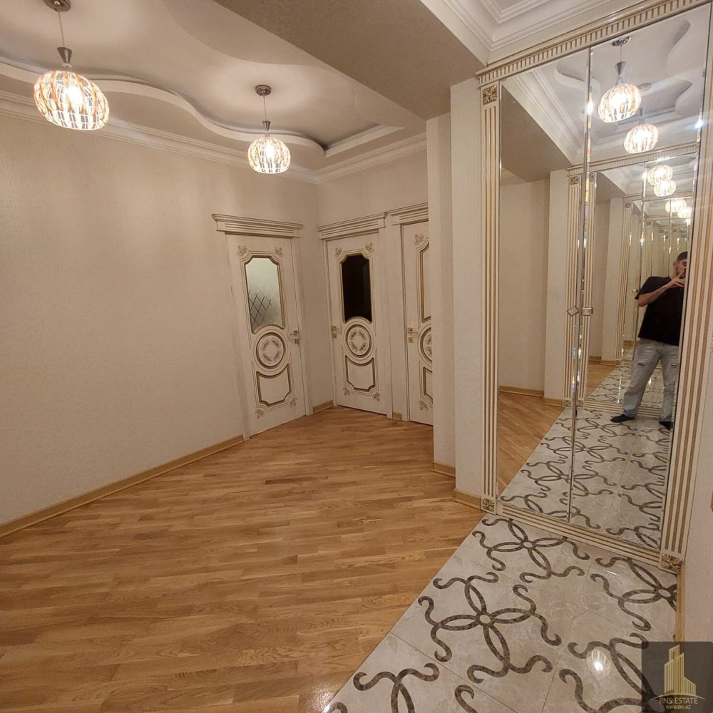 3 bedrooms Apartment in Khatay, Azerbaijan No. 1868