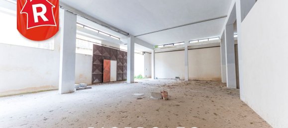 Коммерческая недвижимость 440м² в Лечче, Италия № 61945 16