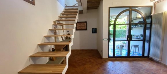 4 rooms Apartment in Castelfiorentino, Italy No. 18145 3