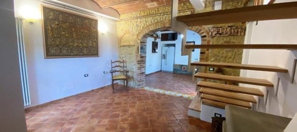 4 rooms Apartment in Castelfiorentino, Italy No. 18145 18