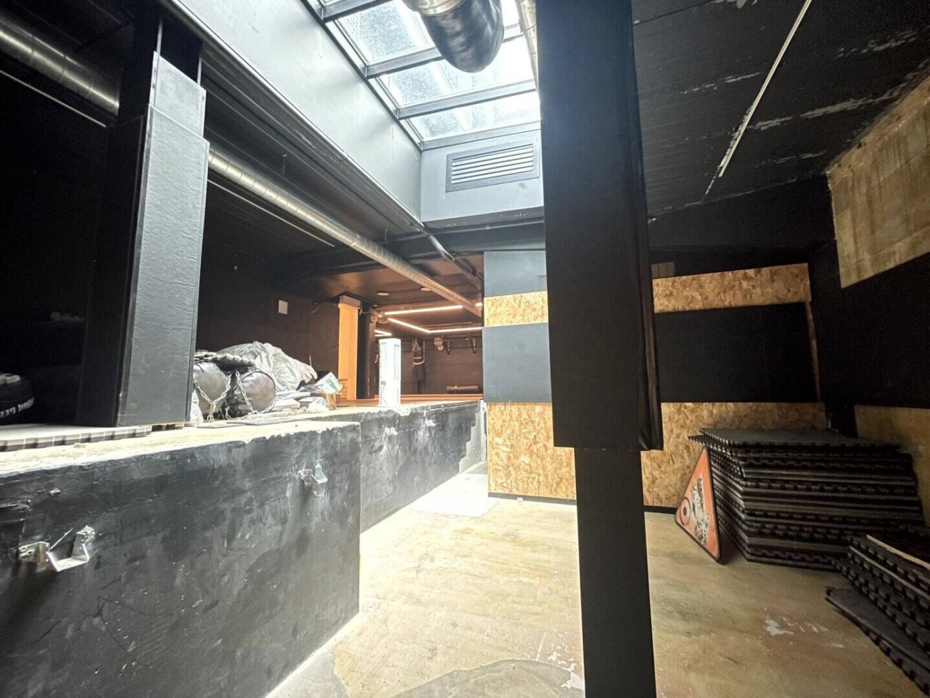 Gewerbliche Immobilie in Paris, France 160m², Nr. 180804