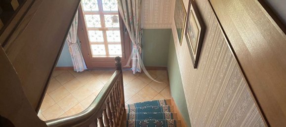 5 bedrooms House in Millancay, France No. 260884 13