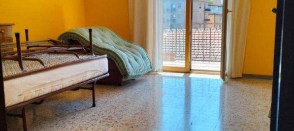 Apartamento de 3 habitaciónes en Monterotondo, Italy No. 22012 13