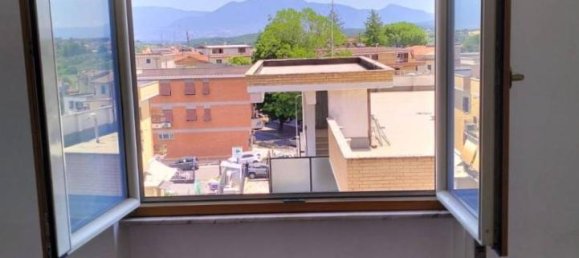 Apartamento de 3 habitaciónes en Monterotondo, Italy No. 22012 59