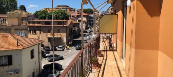 Apartamento de 3 habitaciónes en Monterotondo, Italy No. 22012 56