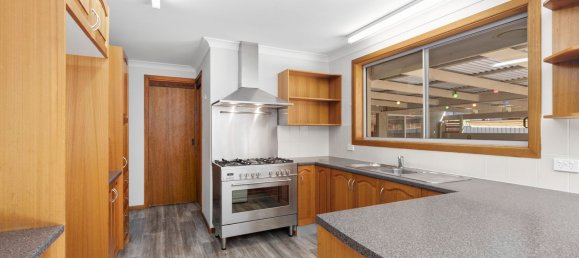 3 bedrooms House in Emerald Beach, Australia No. 134 6