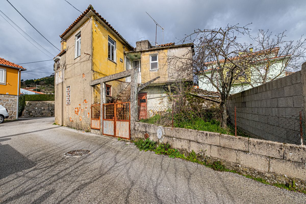 4 غرف نوم منزل في Britiande, Portugal رقم 165045