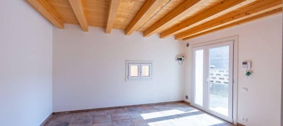 5 rooms House in Torri di Quartesolo, Italy No. 88399 8