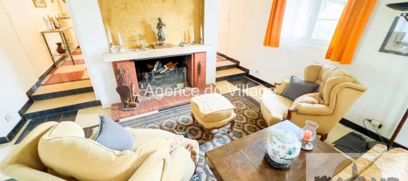 6 bedrooms House in Chaumont-en-Vexin, France No. 155437 6