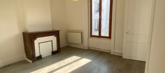 2 Schlafzimmer Wohnung in Saint-Etienne, France, Nr. 341368 3