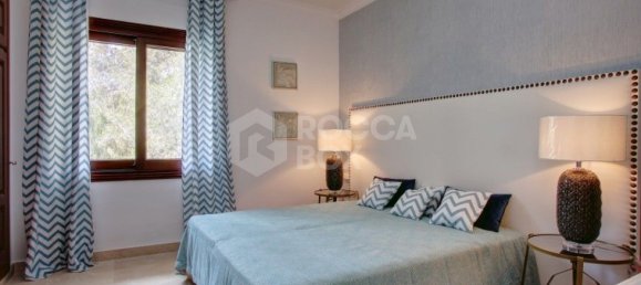 4 chambres Villa à La Quinta, Spain No. 74540 10