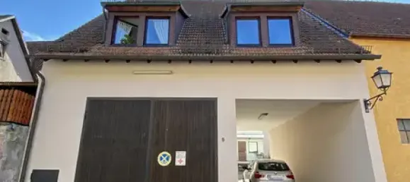 Здание с 10 комнатами в Kitzingen, Германия № 146915 2