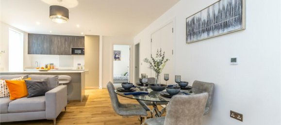 3 Schlafzimmer Wohnung in Croydon, United Kingdom, Nr. 7949 13