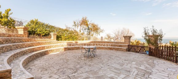 4 Schlafzimmer Villa in Tortoreto, Italy, Nr. 234278 35