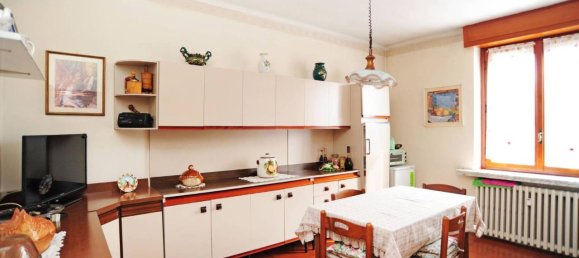 3غرفة شقة في Cinisello Balsamo, Italy رقم 227389 14