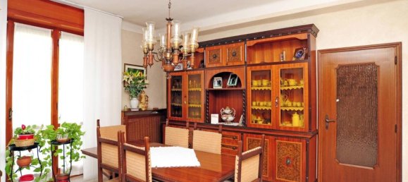 3غرفة شقة في Cinisello Balsamo, Italy رقم 227389 5